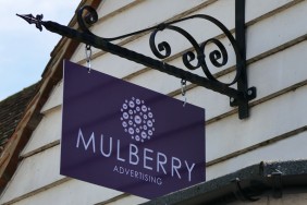 mulberry-sign